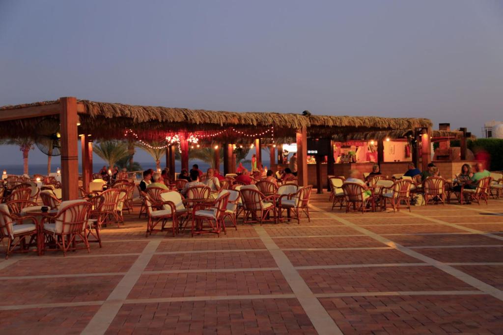 Шарм-эль-Шейх Sharm Club Beach Resort (ex. Labranda Tower Sharm)