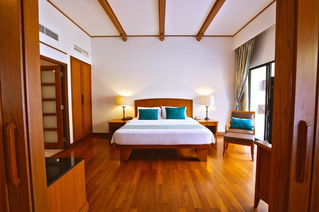 Woodlands Hotel and Resort, Паттайя