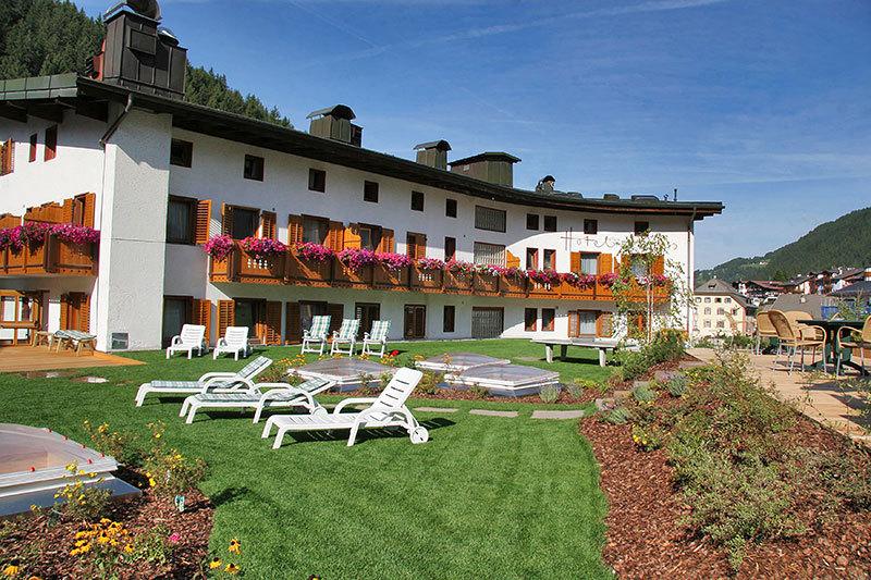 Des Alpes Hotel (Selva Gardena), Кортина-д-Ампеццо