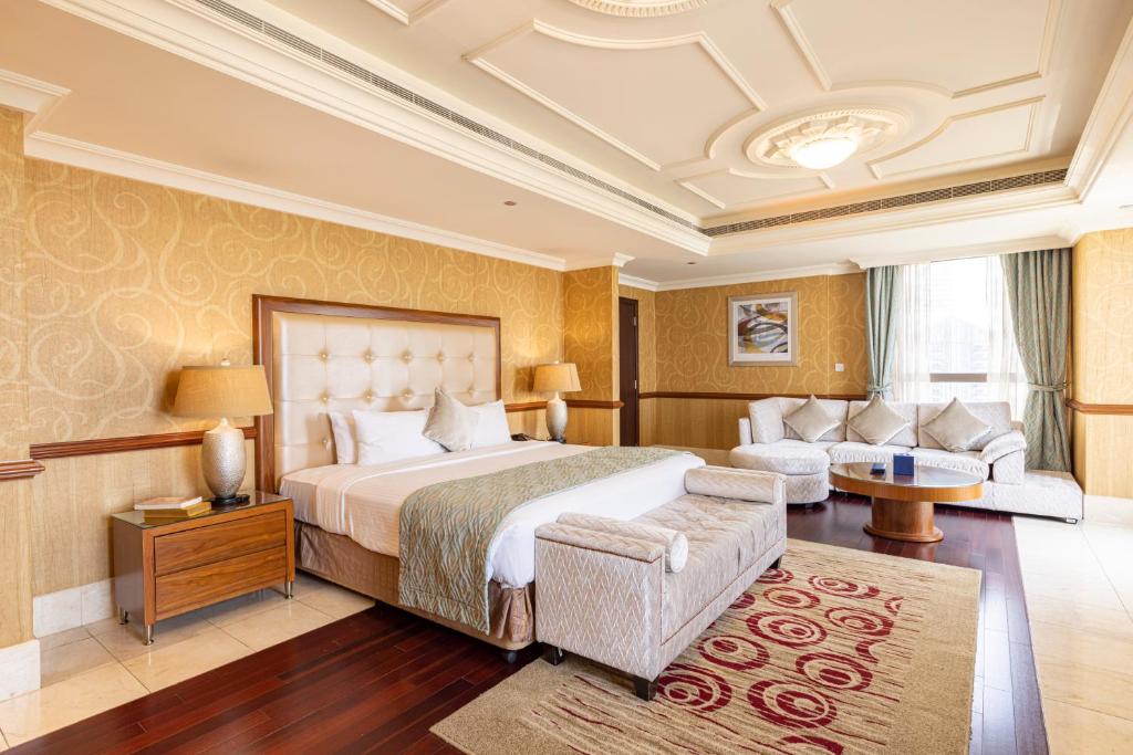 Дубай (пляжні готелі), Roda Amwaj Suites Jumeirah Beach Residence, APP