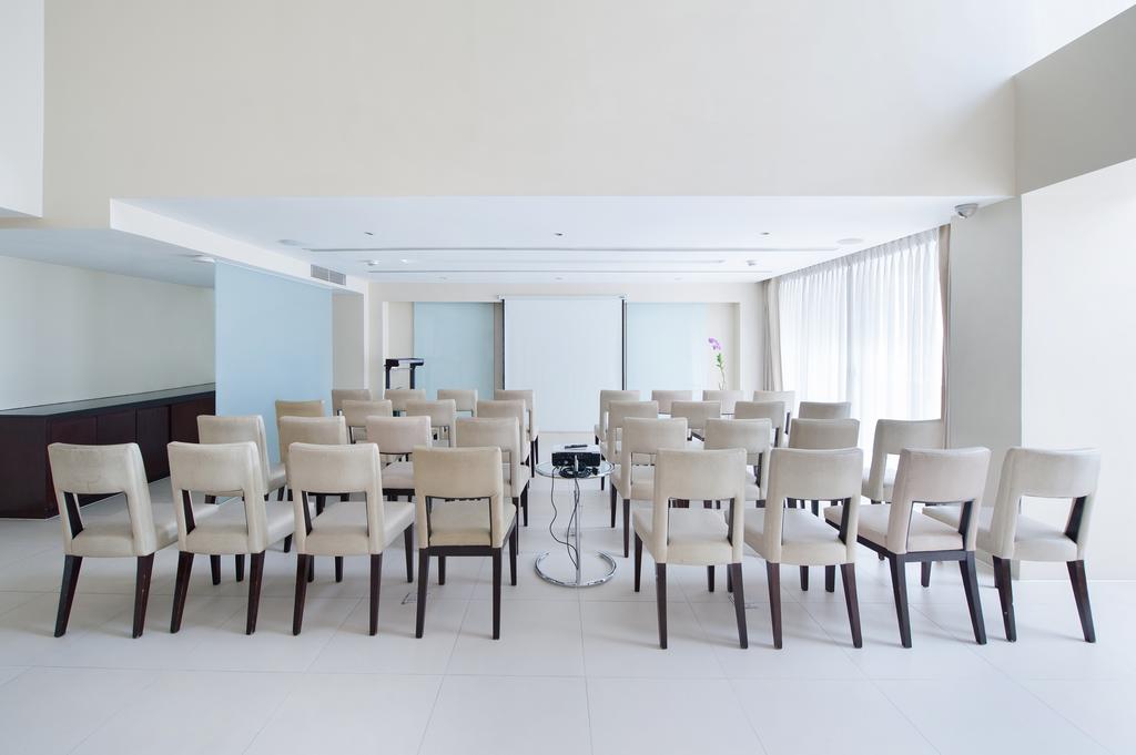 Picasso Boutique Serviced Residences, Манила