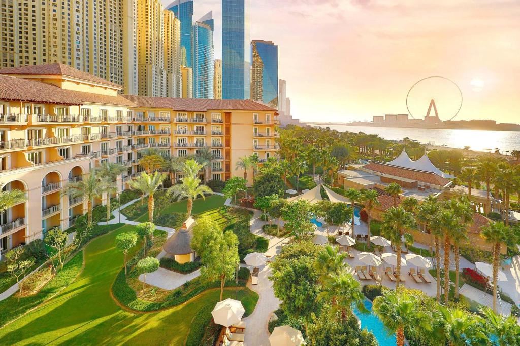 The Ritz-Carlton Dubai, Дубай (пляжные отели), фотографии туров