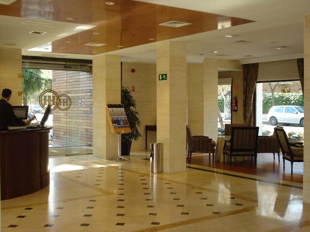 Мадрид Hotel Osuna цены