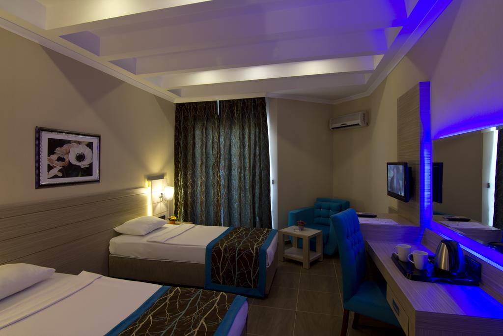 Відпочинок в готелі Kaila Beach Hotel (Ex.Katya Beach Hotel)