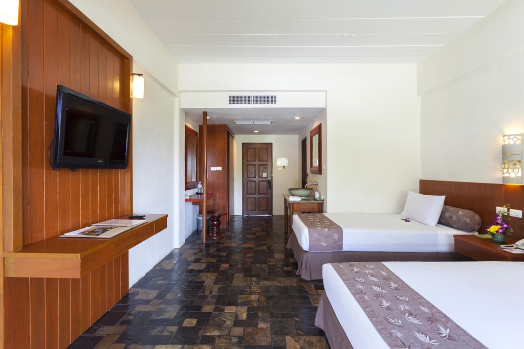 Відпочинок в готелі Karona Resort & Spa