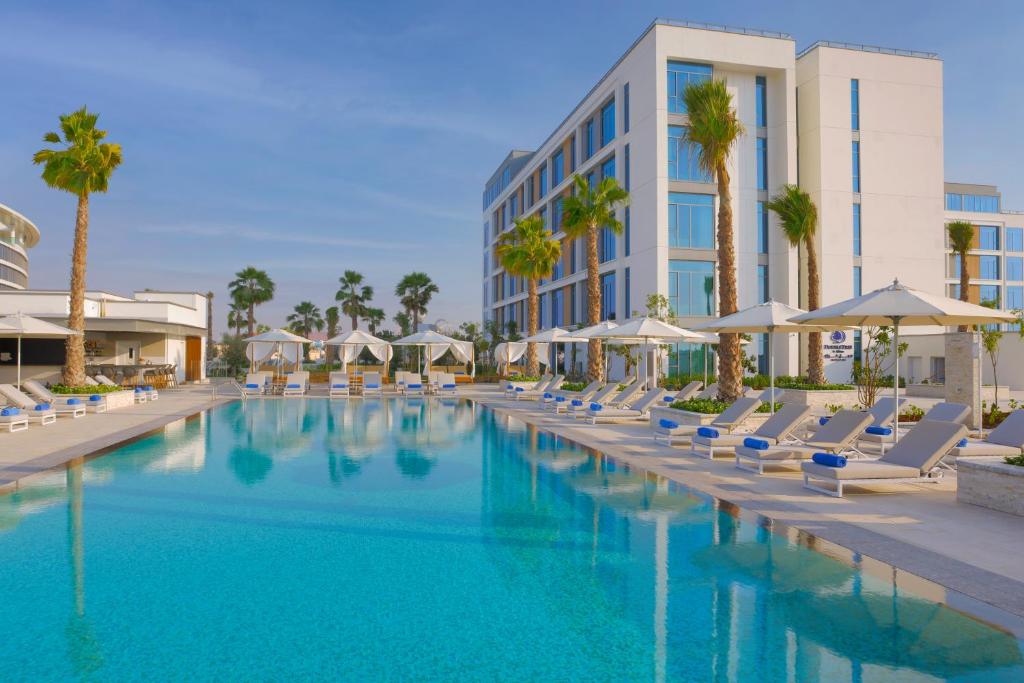 Отель, Doubletree by Hilton Abu Dhabi Yas Island Residences