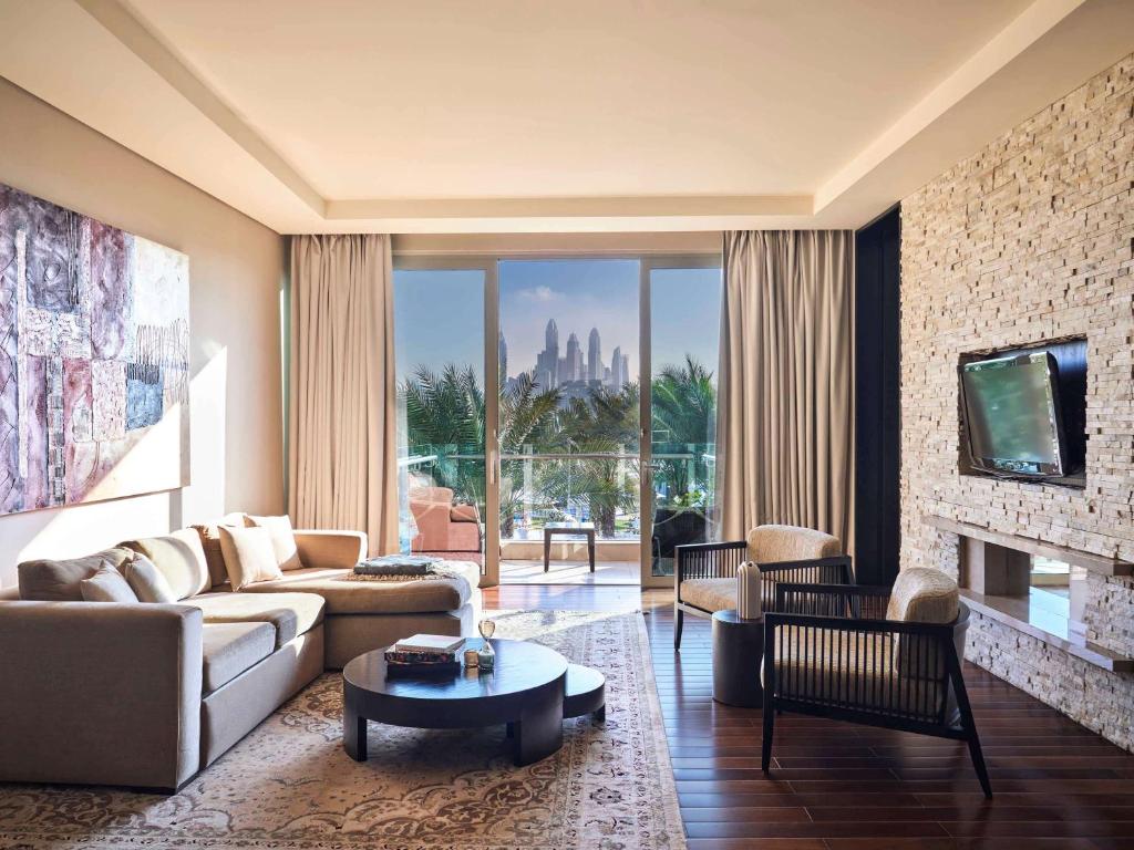 Отдых в отеле Rixos The Palm Dubai Hotel & Suites Дубай Пальма ОАЭ
