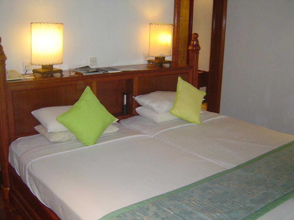Hotel guest reviews Vivanta By Taj - Rebak Island