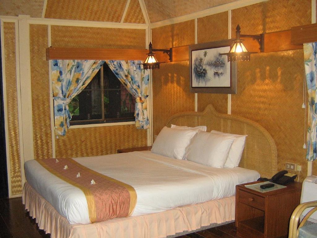 Odpoczynek w hotelu Sunset Village Beach Resort Pattaya Tajlandia