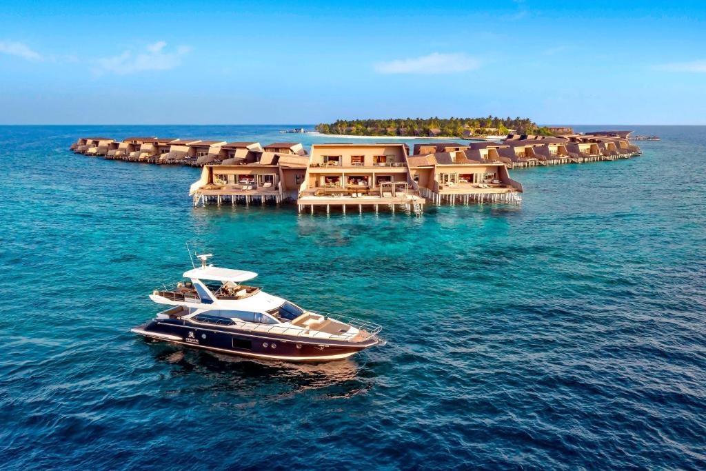 The St. Regis Maldives Vommuli Resort фото и отзывы