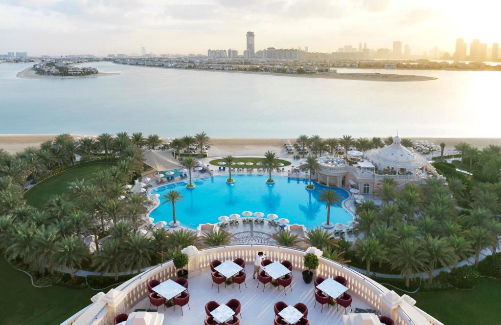 Отзывы об отеле Raffles The Palm Dubai