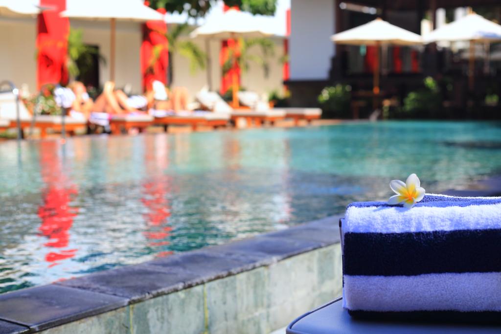 Фото отеля Ozz Hotel Kuta Bali