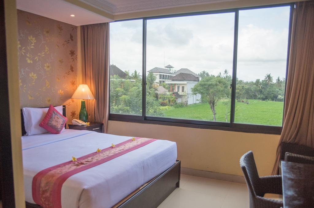 Горящие туры в отель Puri Garden Бали (курорт)