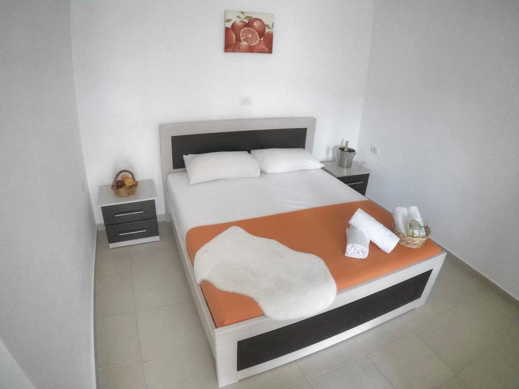 Prive Hotel And Apartment, Албания, Ксамил (остров)