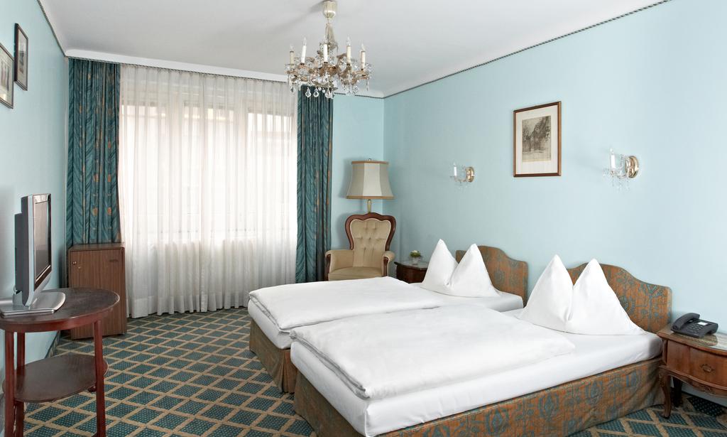 Hotel reviews Henri Hotel Wien Siebterbezirk (ex. Savoy)
