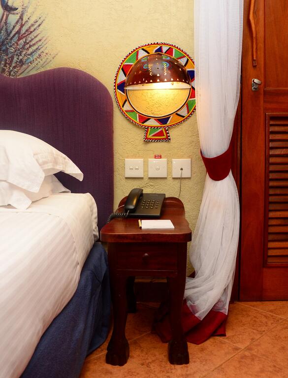 Горящие туры в отель Amboseli Serena Lodge