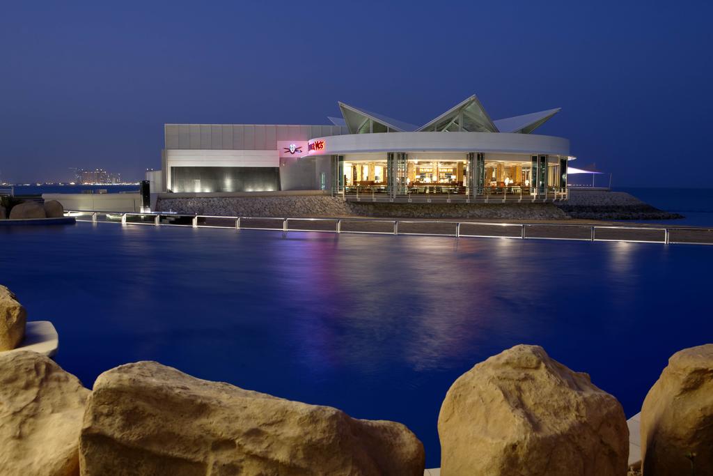 Доха (пляж) Hilton Doha