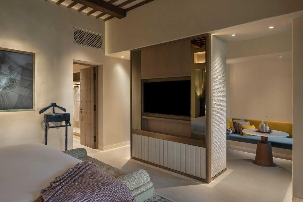 Tours to the hotel Bab Al Shams, A Rare Finds Desert Resort