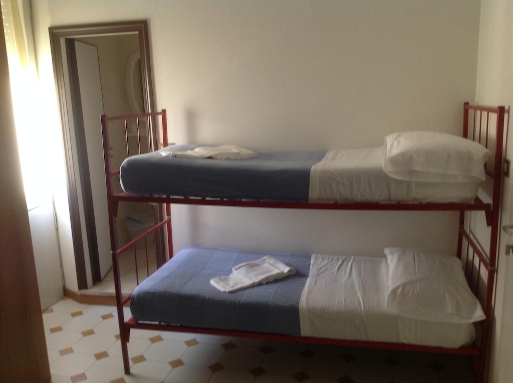 Hotel reviews Villa Derna