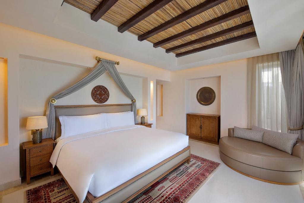 Al Wathba A Luxury Collection Desert Resort & Spa, 5