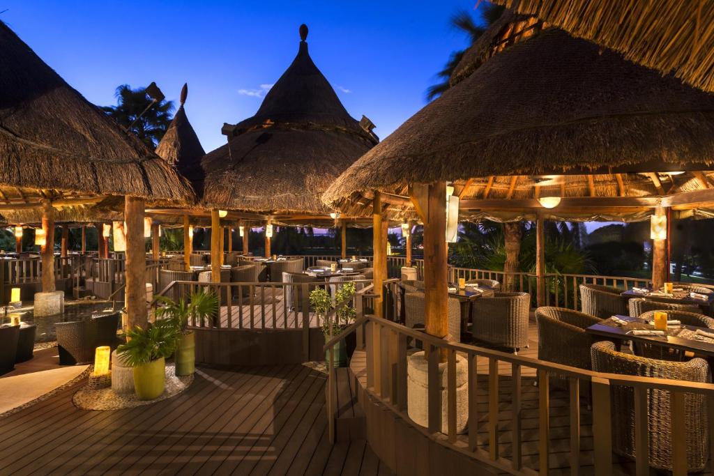 Горящие туры в отель Casamagna Marriott Cancun Resort