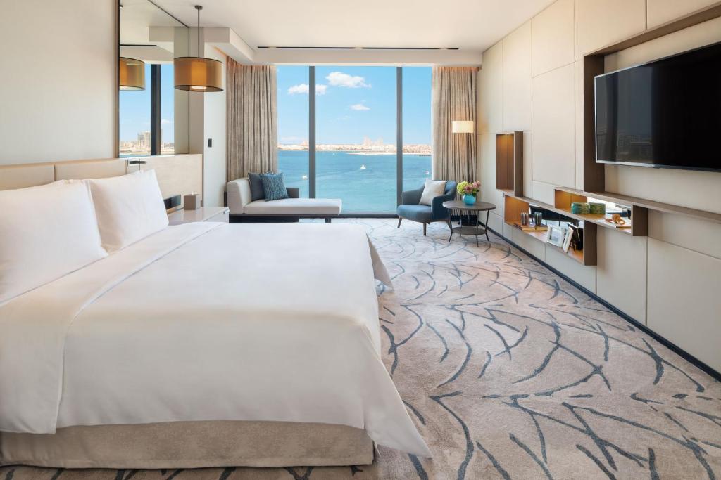 Отзывы об отеле Address Beach Resort Dubai
