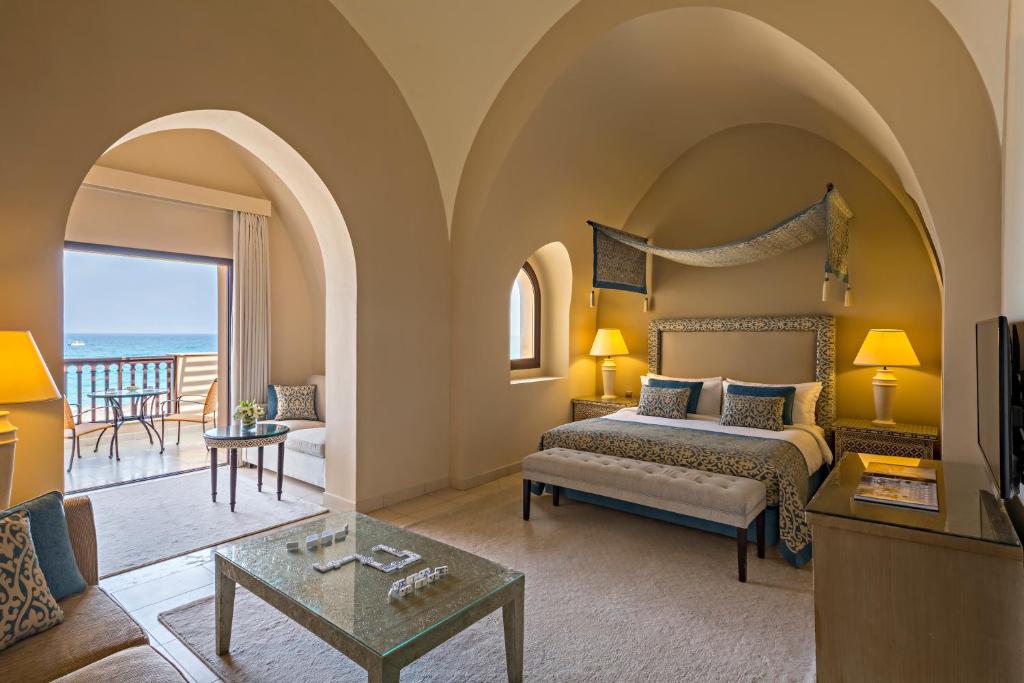 ОАЕ Miramar Al Aqah Beach Resort