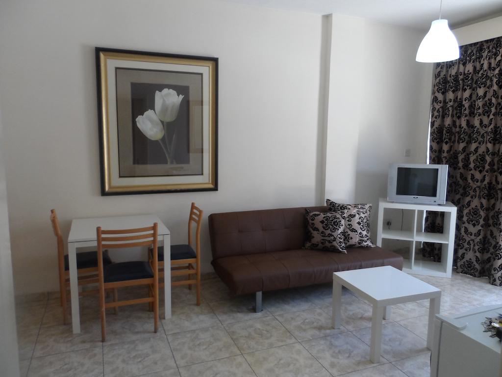 Geotanya Apartments, Cyprus, Limassol, tours, photos and reviews