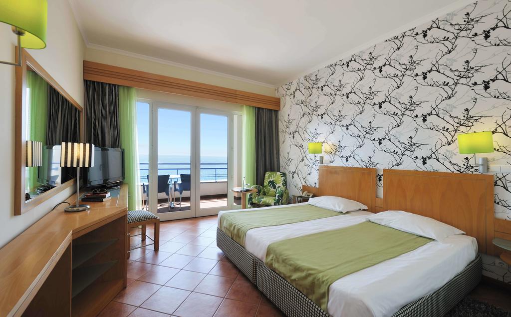 Hotel Calheta Beach, Португалия, Кальета, туры, фото и отзывы