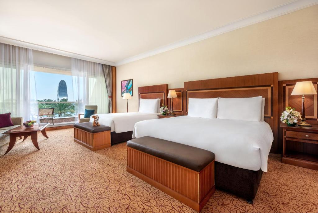 Al Raha Beach Hotel, Абу Дабі ціни