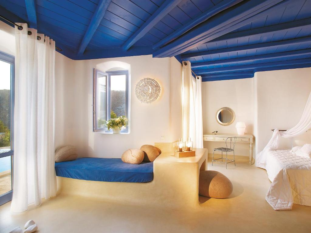 Цены в отеле Mykonos Blu Grecotel Exclusive Resort