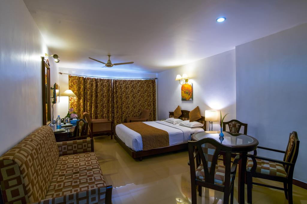 Golf View Hotel & Suites Индия цены