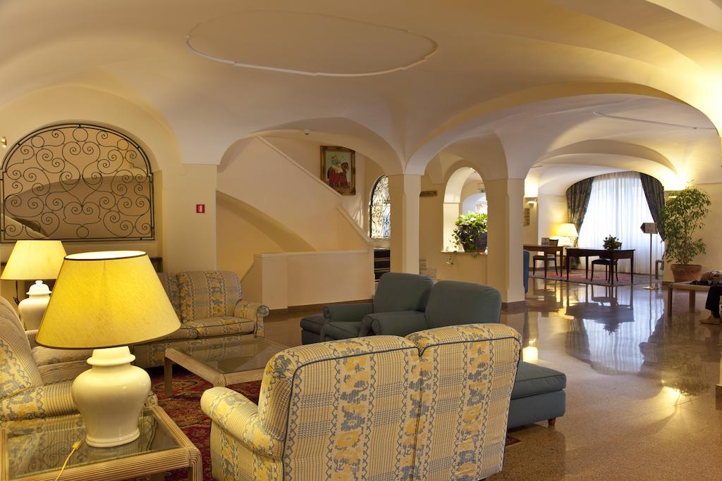 Hotel Continental Ischia (ex. Continental Terme), Италия, Искья Порто, туры, фото и отзывы