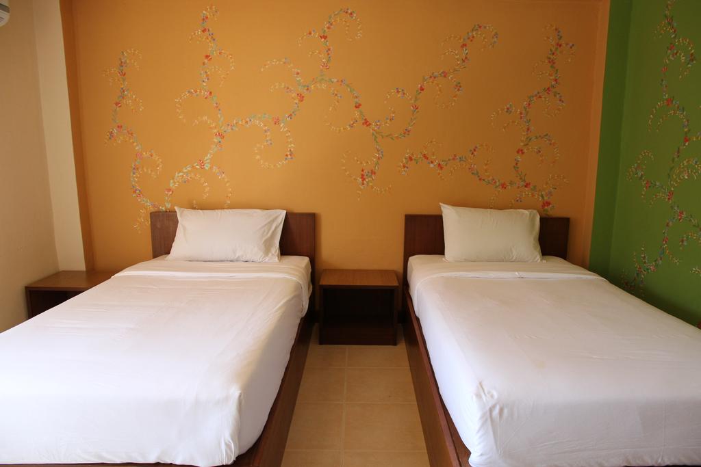 Горящие туры в отель Opal House Hotel & Restaurant пляж Паттаи