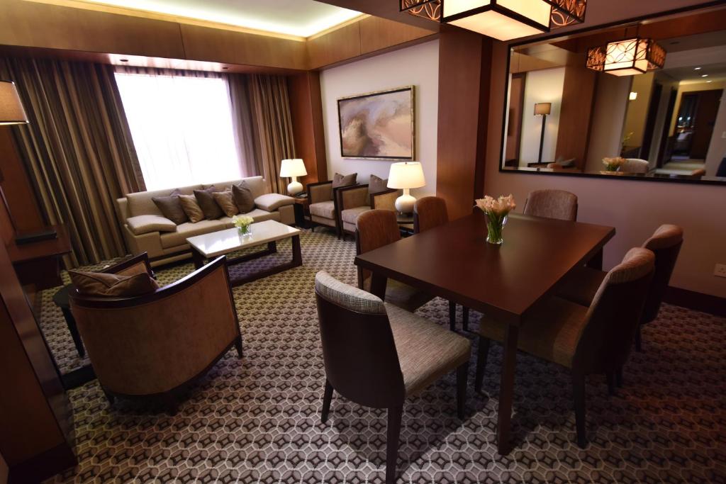 Отдых в отеле Ayla Grand Hotel Абу-Даби ОАЭ
