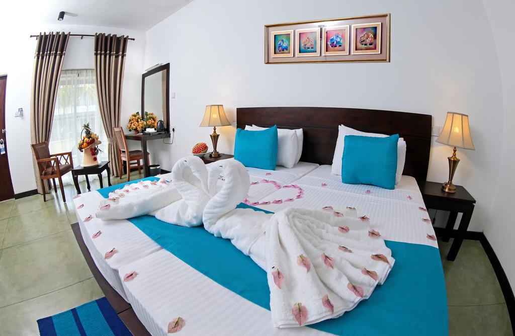 Тури в готель Coco Royal Beach Resort Калутара