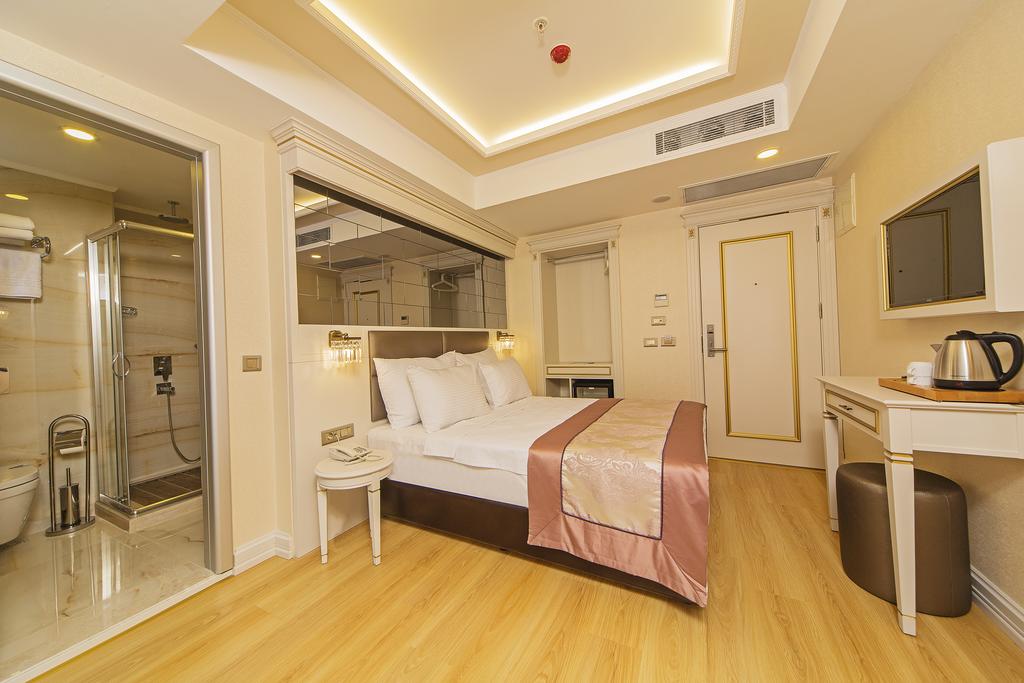 Горящие туры в отель Grand Naki Hotel Стамбул