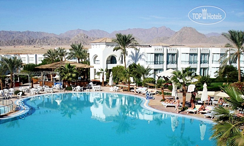 Цены в отеле Amarante Garden Palms Resort