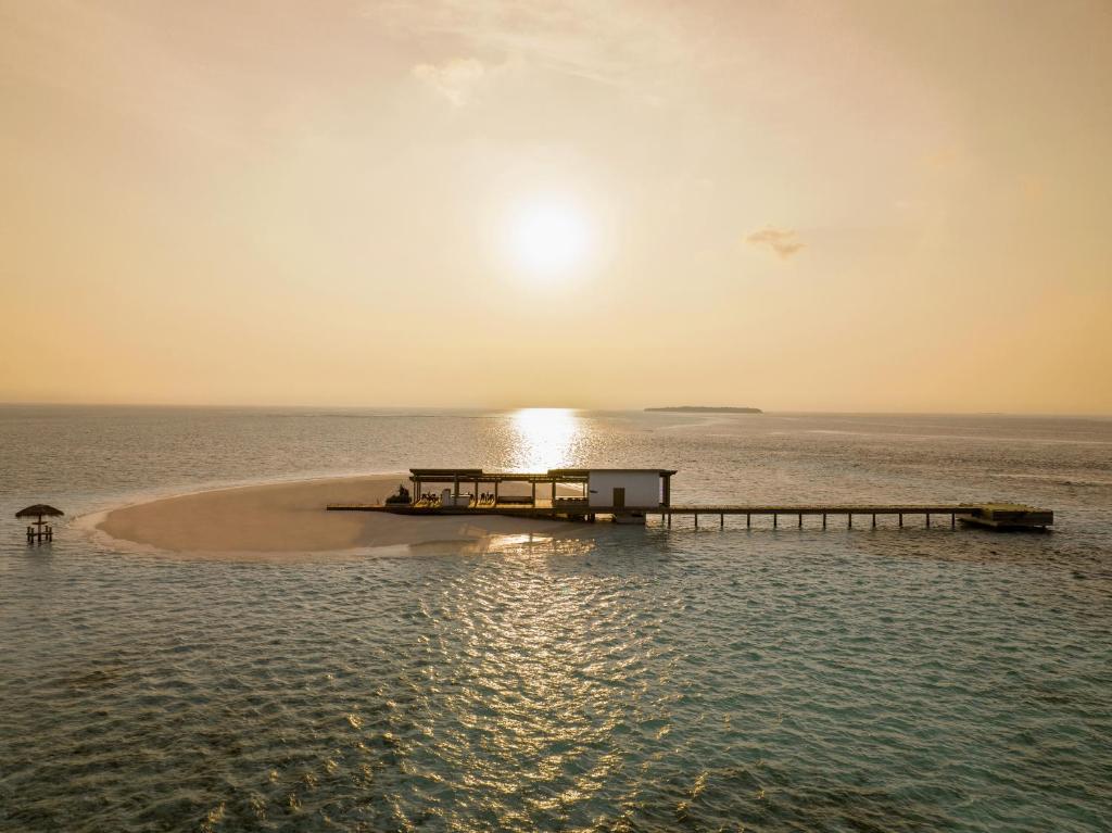 Горящие туры в отель Alila Kothaifaru Maldives Раа & Баа Атоллы