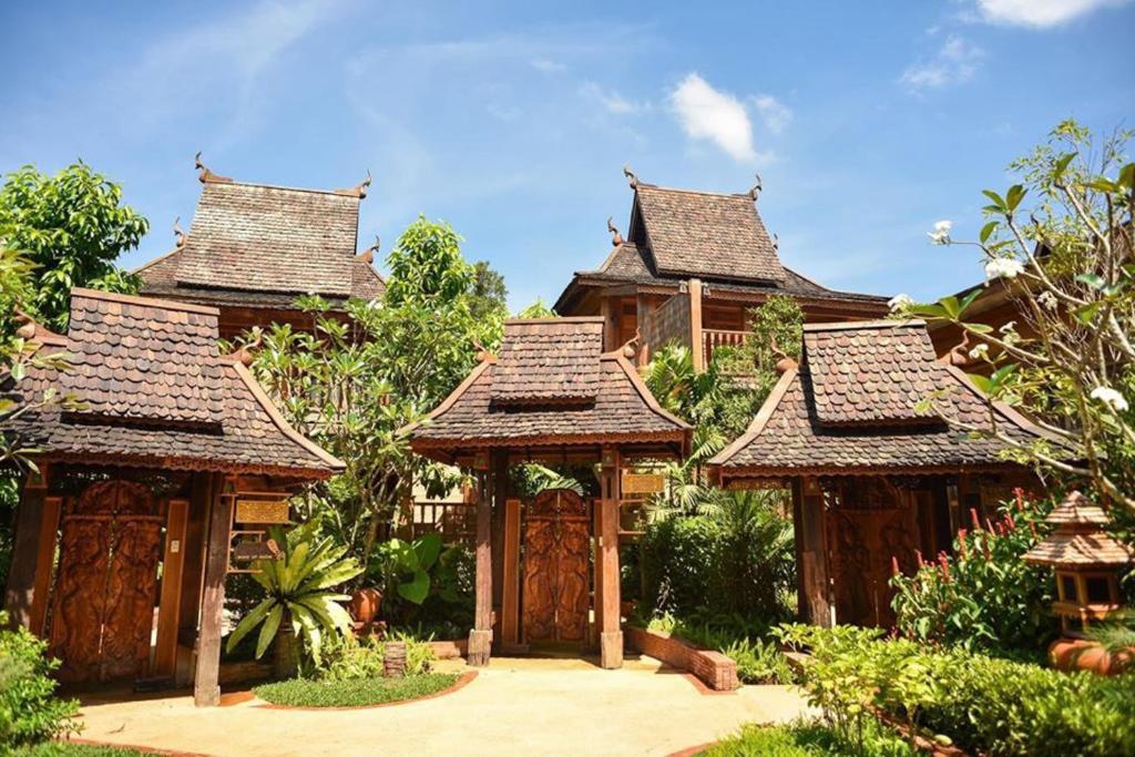 Фото отеля Santhiya Phuket Natai Resort & Spa