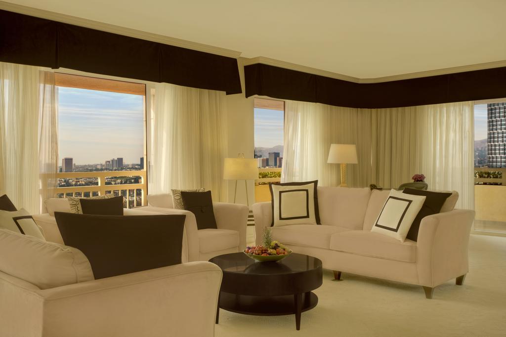 Фото готелю Intercontinental La Century City at Beverly Hills