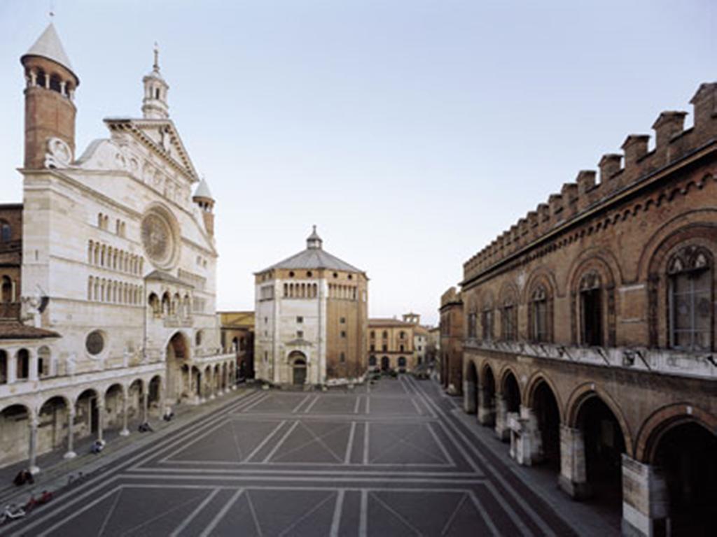 Impero Cremona, Кремона, Италия, фотографии туров
