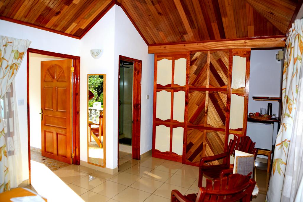 Горящие туры в отель Calou Guesthouse Ла-Диг (остров) Сейшелы