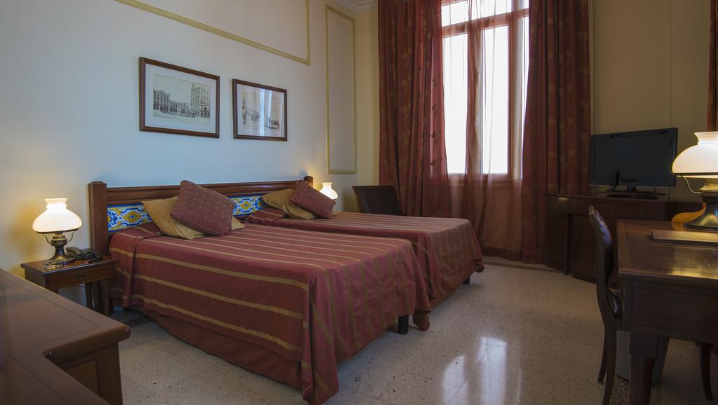 Odpoczynek w hotelu Mercure Sevilla Hawana