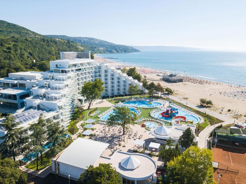 Maritim Hotel Paradise Blue, Албена, Болгария, фотографии туров