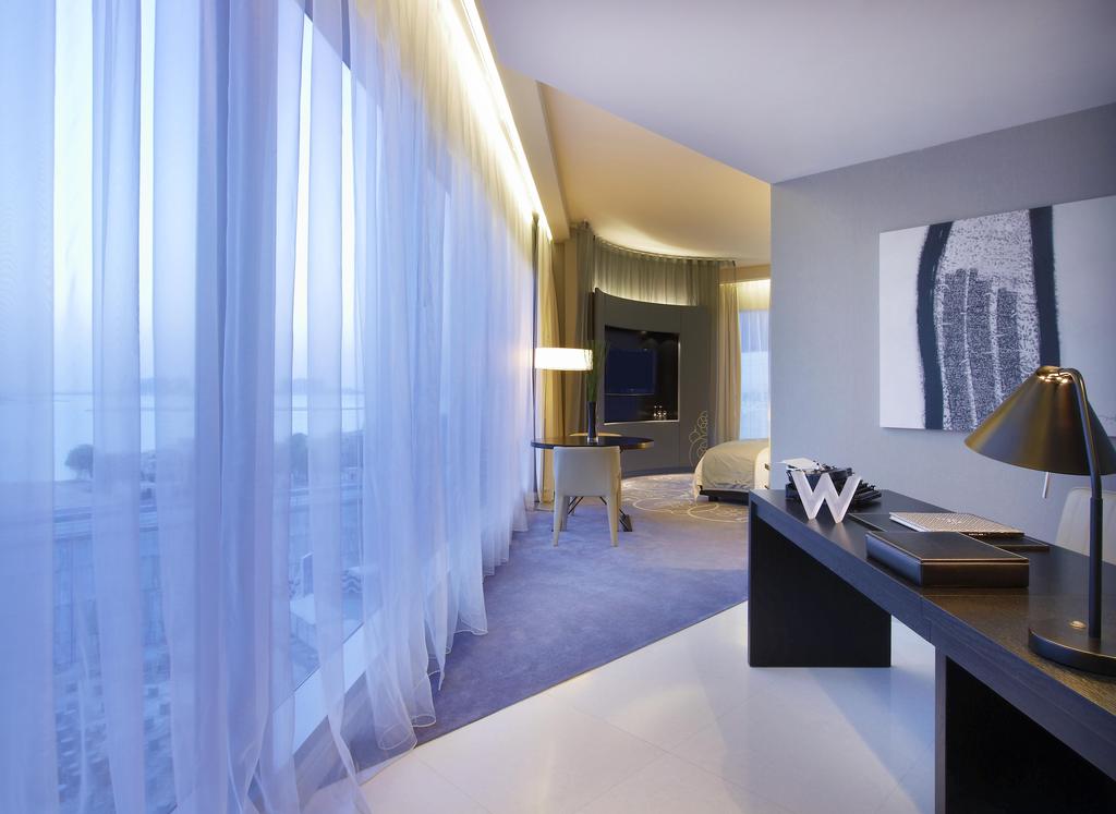 Ціни в готелі W Doha Hotel & Residences