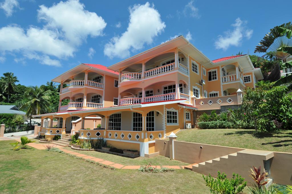 Горящие туры в отель Au Fond de Mer View Self Catering Apartment Маэ (остров) Сейшелы