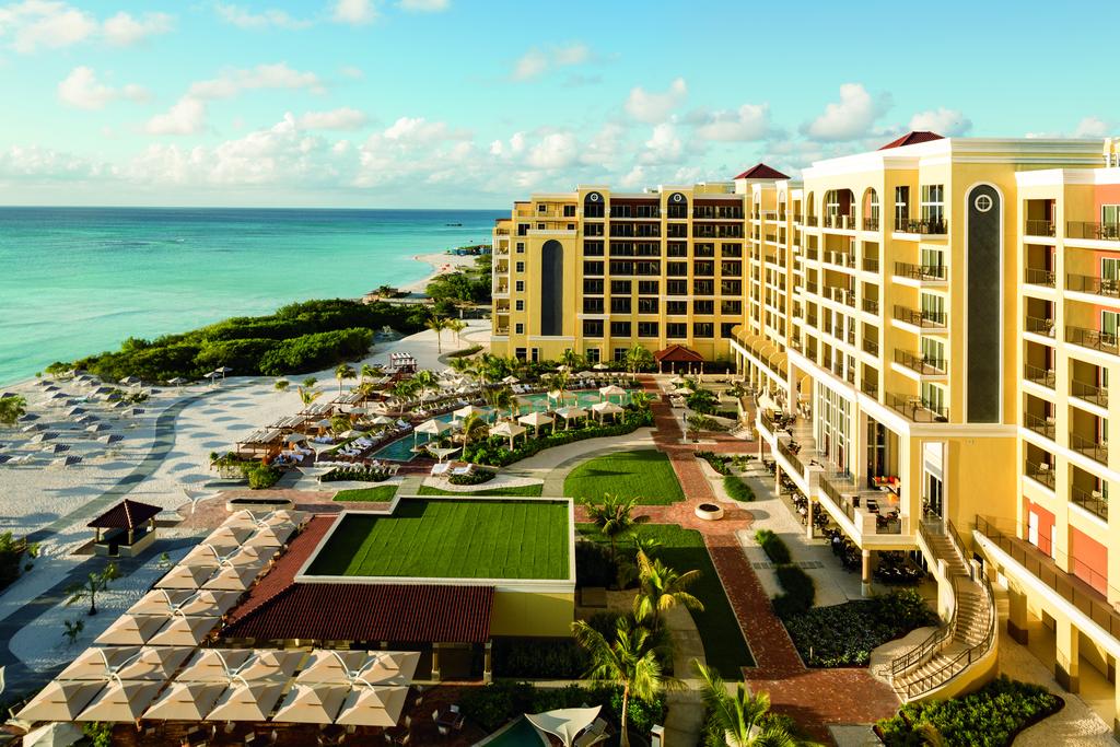 The Ritz-Carlton Aruba фото туристов