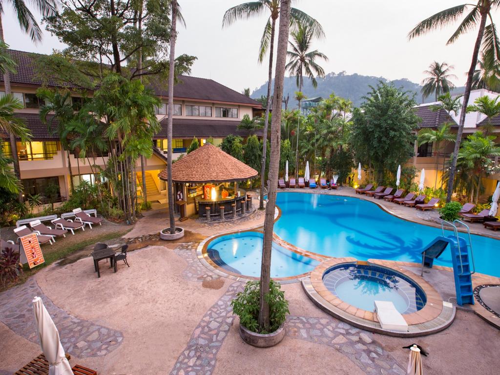 Отдых в отеле Coconut Village Патонг Таиланд