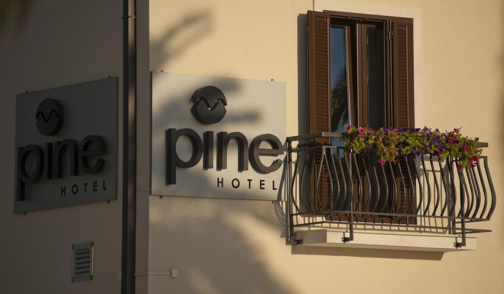 Hotel Pine, 4, фотографии